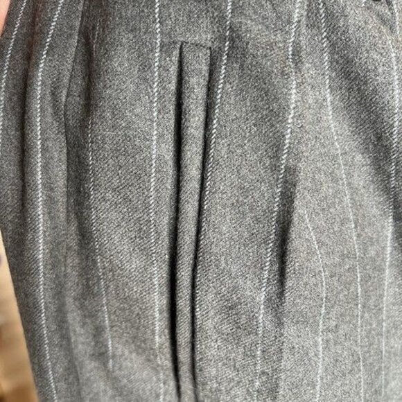 Y2k Ralph Lauren 100% Wool Lined Grey Pin Striped Pleated Pants size 8 Cuffed - Picture 7 of 7